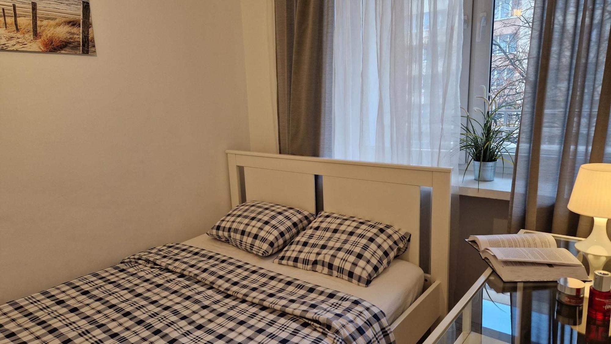 Krolewska Centrum Apartament 4X Варшава Экстерьер фото